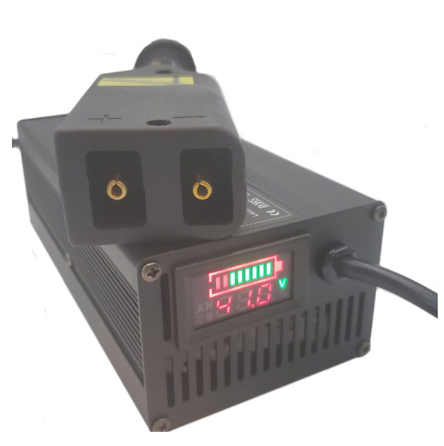 BATT CHARGER DESKTOP 36V 5A