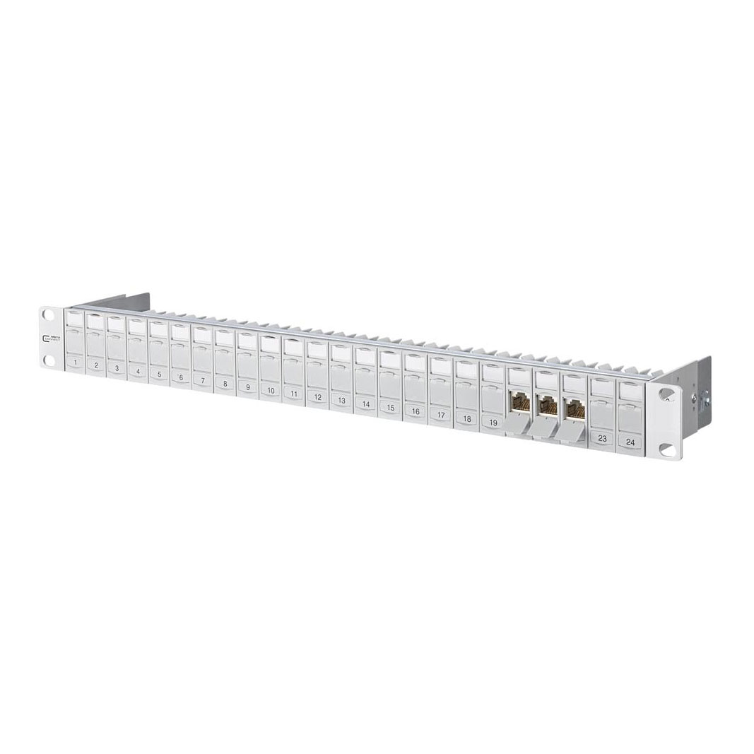 PATCH PANEL, E-DAT 24X8(8) 1RU C PATCH PANEL, E-DAT 24X8(8) 1RU C