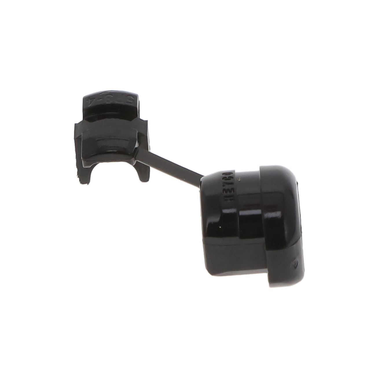 BUSHING W/STR RELIEF PA66 BLACK